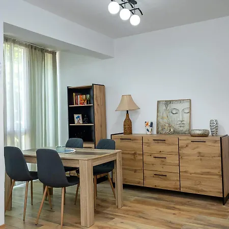 Modern & Spacious Near Kabakum By Flat Manаger * Варна