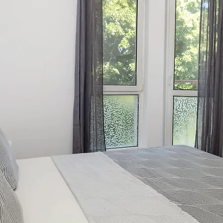 Modern & Spacious Near Kabakum By Flat Manаger Апартамент *