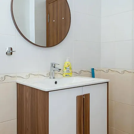 Modern & Spacious Near Kabakum By Flat Manаger * Varna